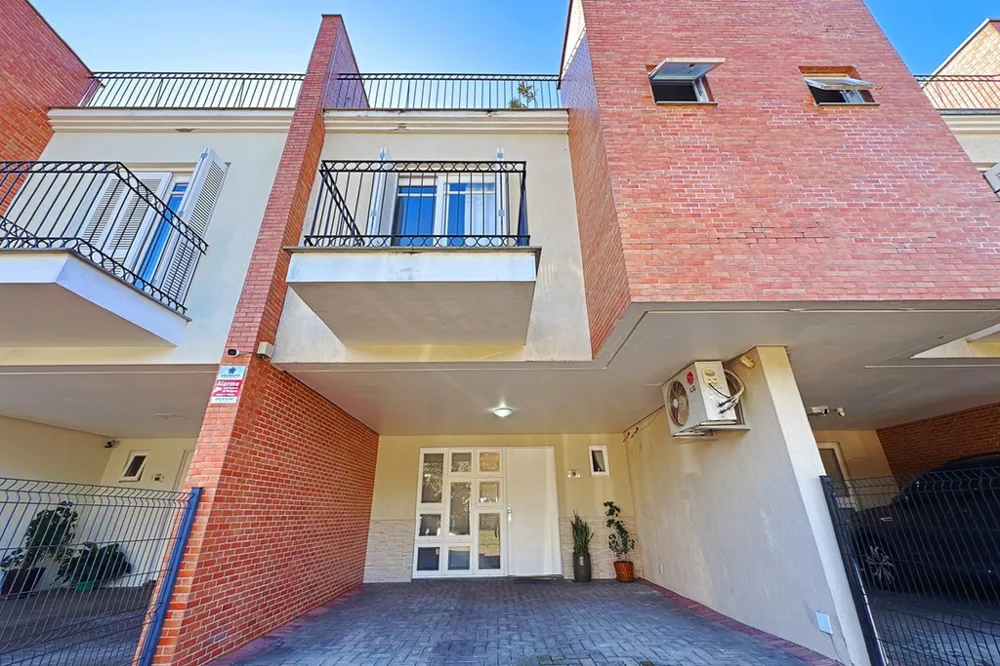 Casa em Condomínio para venda no bairro Ipanema em Porto Alegre