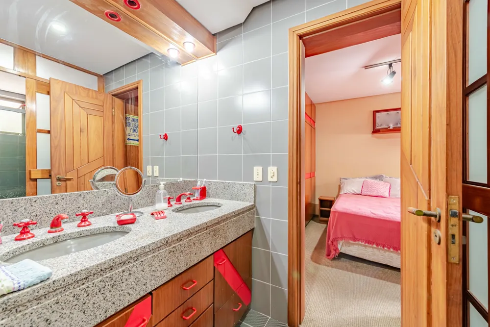 Cobertura Duplex para venda no bairro Bela Vista em Porto Alegre