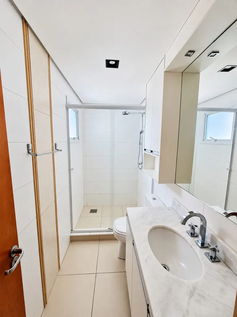 Apartamento para venda no bairro Passo da Areia em Porto Alegre