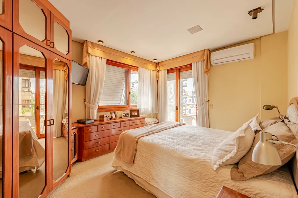 Cobertura Duplex para venda no bairro Bela Vista em Porto Alegre