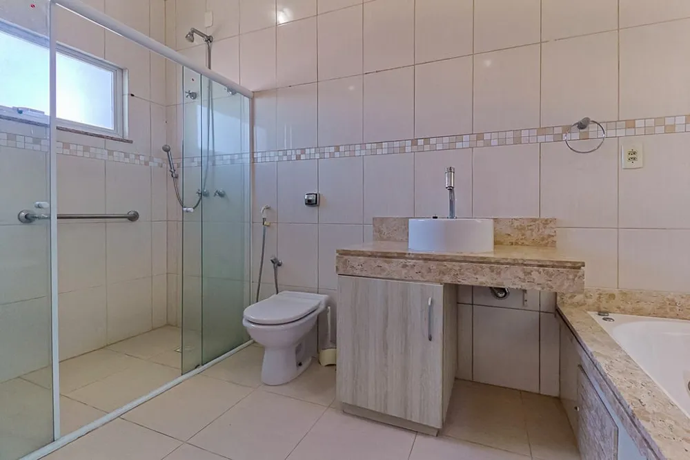 Casa em Condomínio para venda no bairro Hípica em Porto Alegre