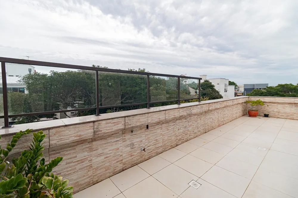 Cobertura Duplex para venda no bairro Jardim Lindóia em Porto Alegre