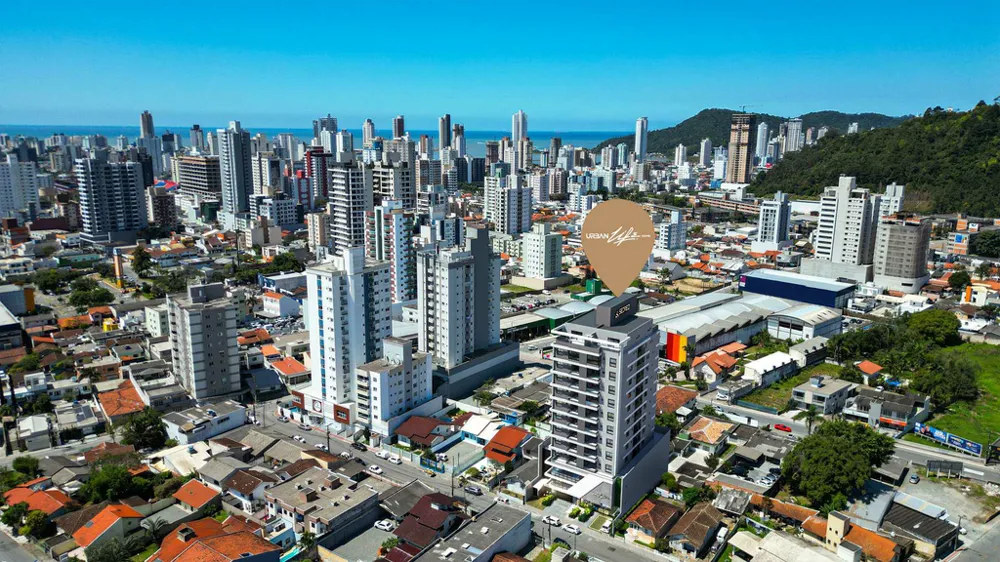 Cobertura Duplex para venda no bairro Centro em Itajaí