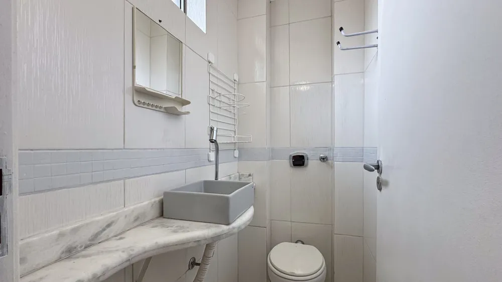 Apartamento para venda no bairro Camaquã em Porto Alegre