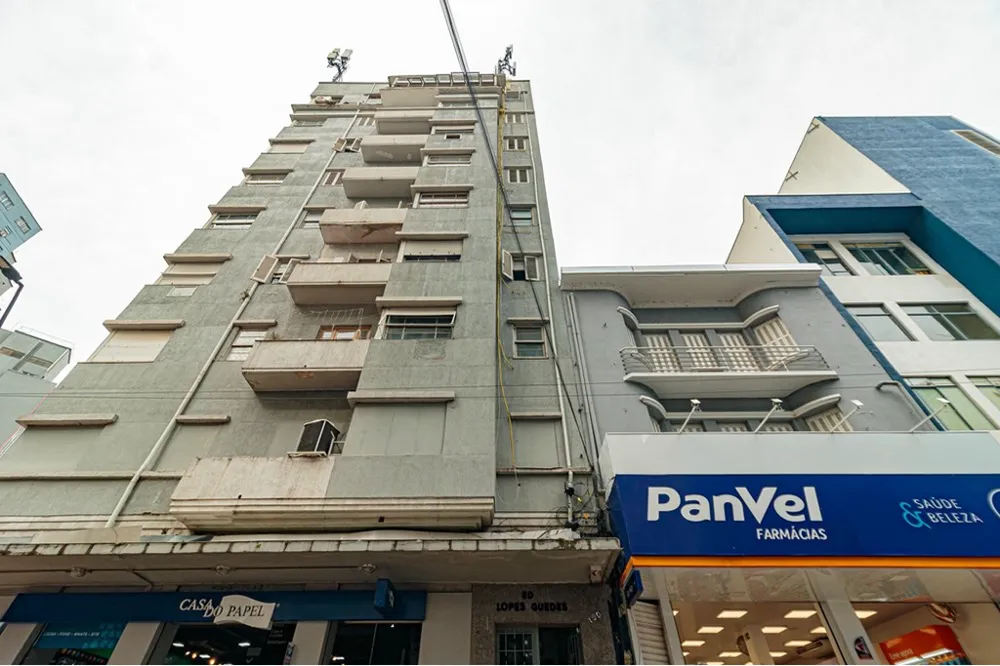 Apartamento para venda no bairro Centro Histórico em Porto Alegre