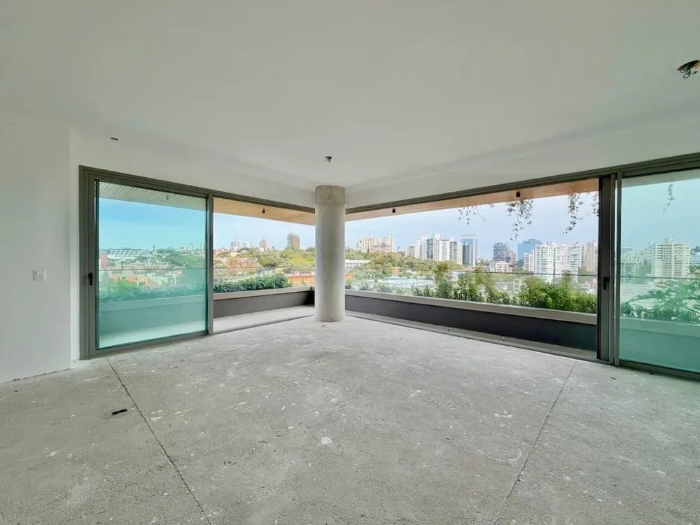 Apartamento para venda no bairro Três Figueiras em Porto Alegre