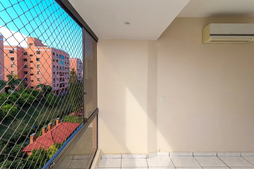 Apartamento para venda no bairro Jardim Carvalho em Porto Alegre