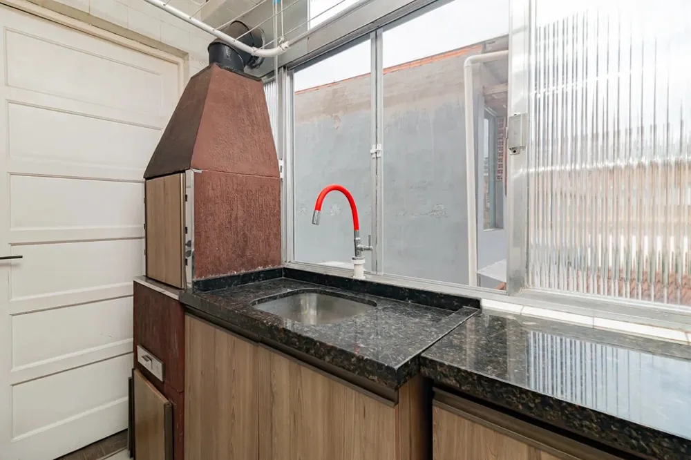 Apartamento para venda no bairro Menino Deus em Porto Alegre