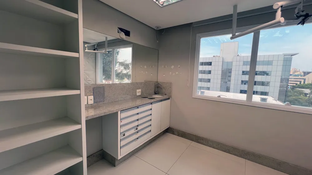 Sala para venda no bairro Higienópolis em Porto Alegre