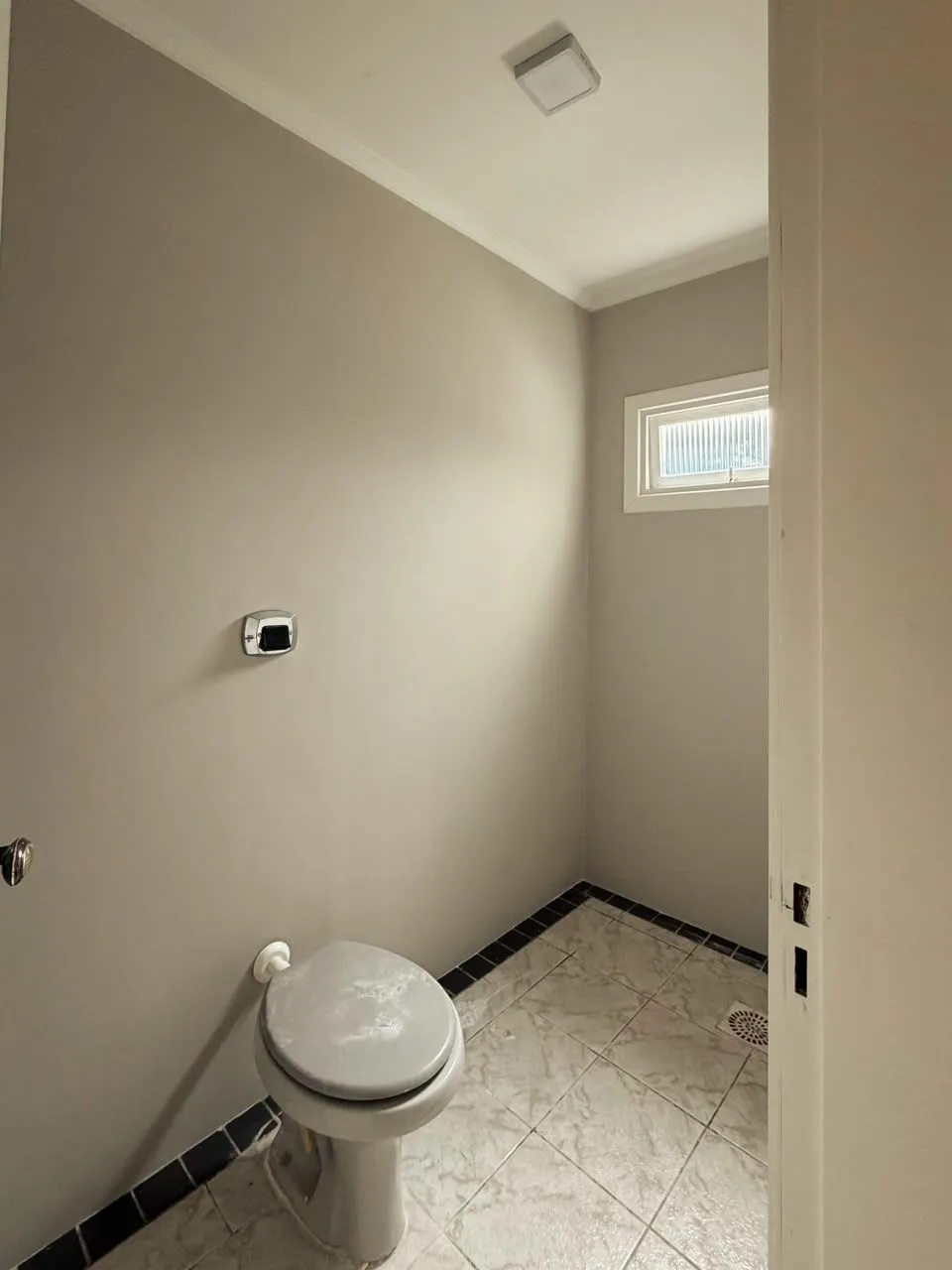 Sala comercial para venda no bairro Centro em Torres