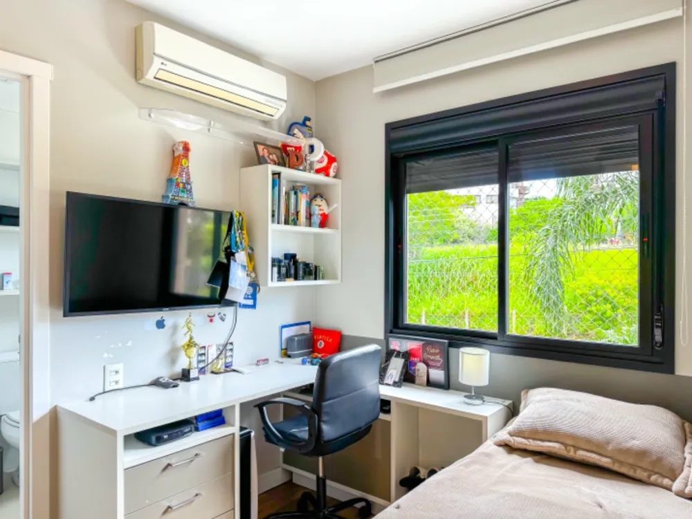 Apartamento para venda no bairro Chácara das Pedras em Porto Alegre