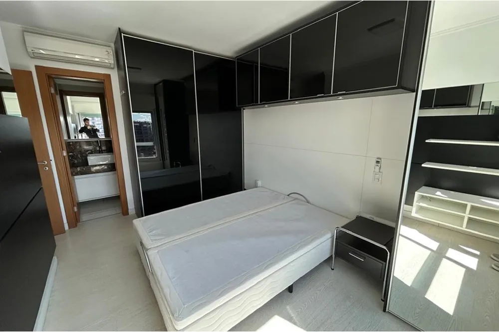 Apartamento para venda no bairro Três Figueiras em Porto Alegre