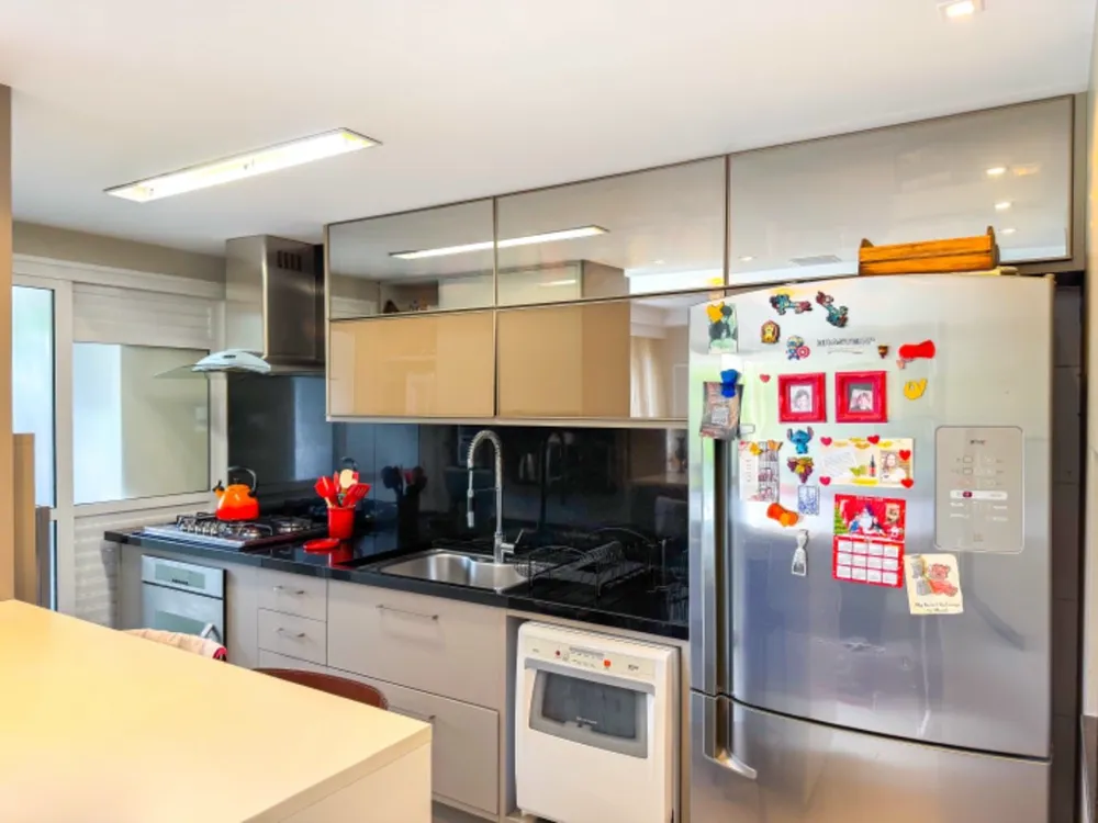 Apartamento para venda no bairro Chácara das Pedras em Porto Alegre