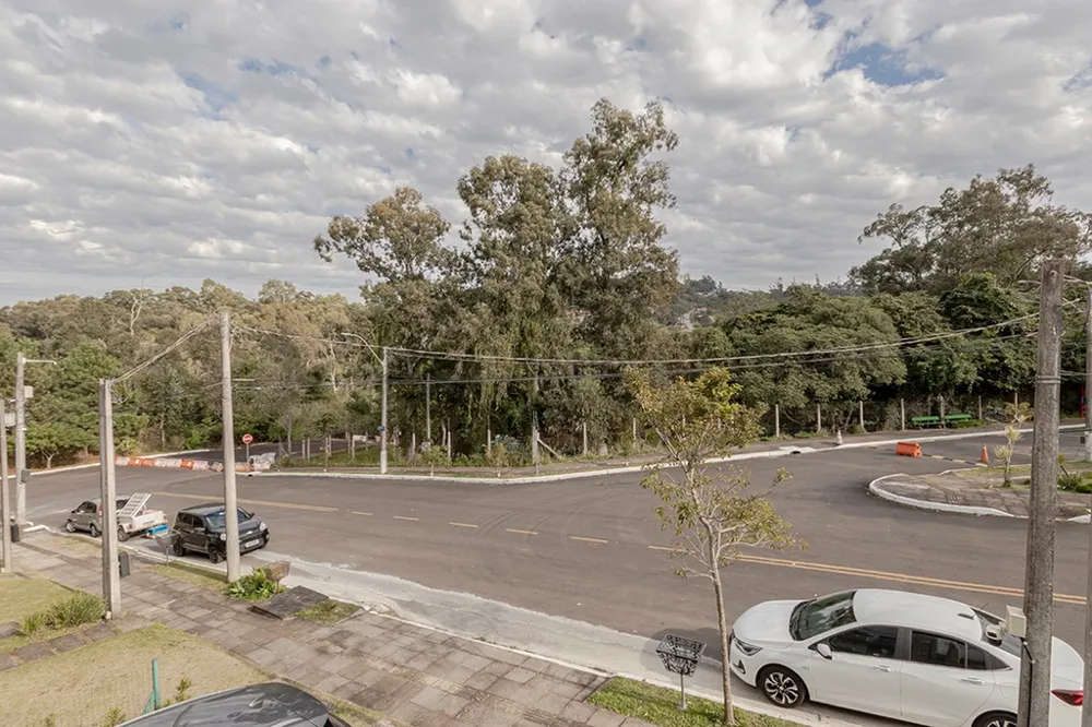 Casa em Condomínio para venda no bairro Lomba do Pinheiro em Porto Alegre