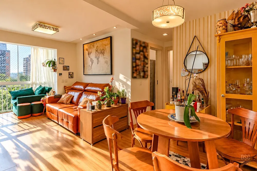 Apartamento para venda no bairro Vila Ipiranga em Porto Alegre