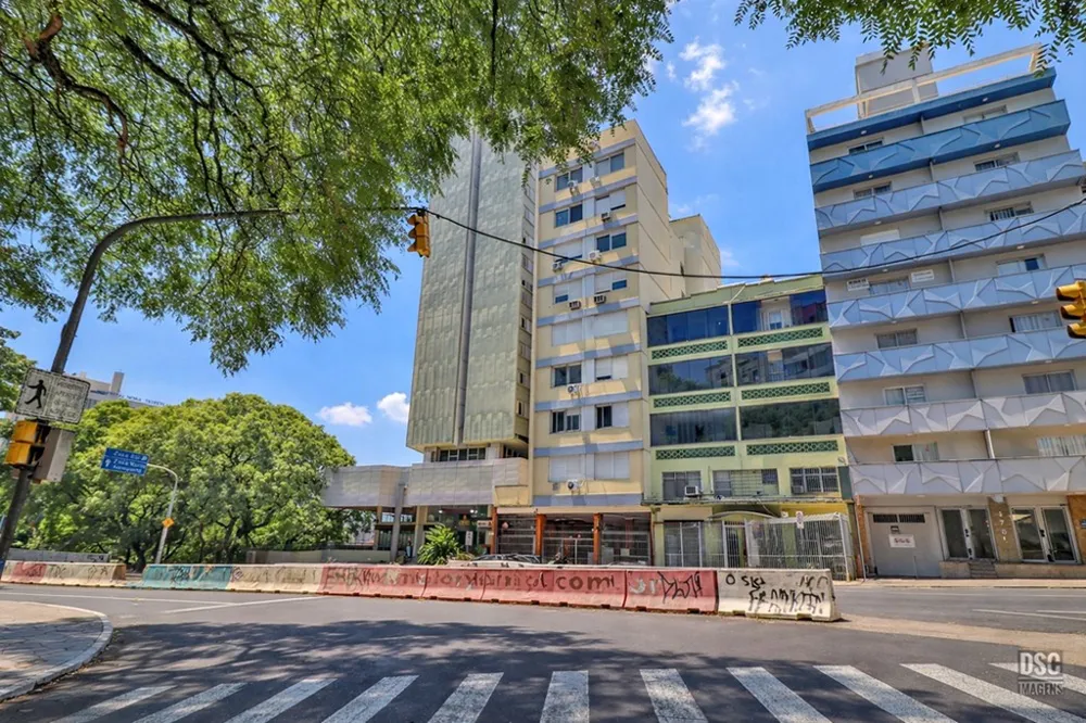 Apartamento para venda no bairro Centro Histórico em Porto Alegre