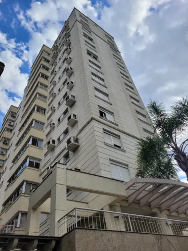 Apartamento para venda no bairro Moinhos de Vento em Porto Alegre