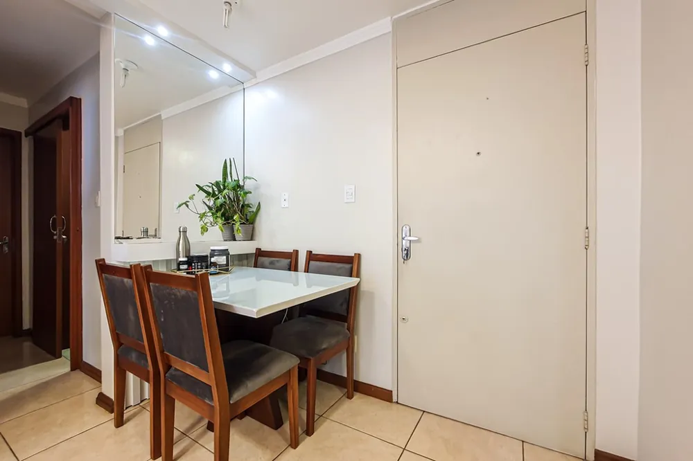 Apartamento para venda no bairro Vila Nova em Porto Alegre
