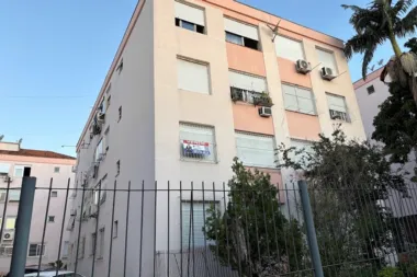 Apartamento para venda no bairro Jardim Leopoldina em Porto Alegre