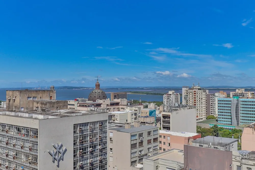 Apartamento para venda no bairro Centro Histórico em Porto Alegre