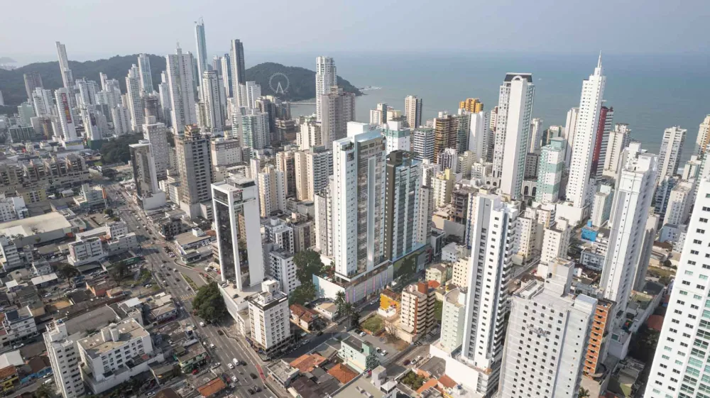 Apartamento para venda no bairro Centro  em Balneário Camboriú