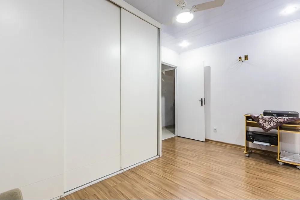 Casa para venda no bairro Rubem Berta em Porto Alegre