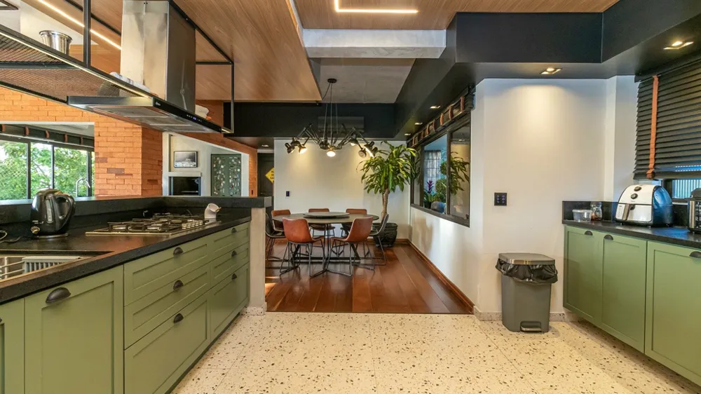 Apartamento para venda no bairro Moinhos de Vento em Porto Alegre