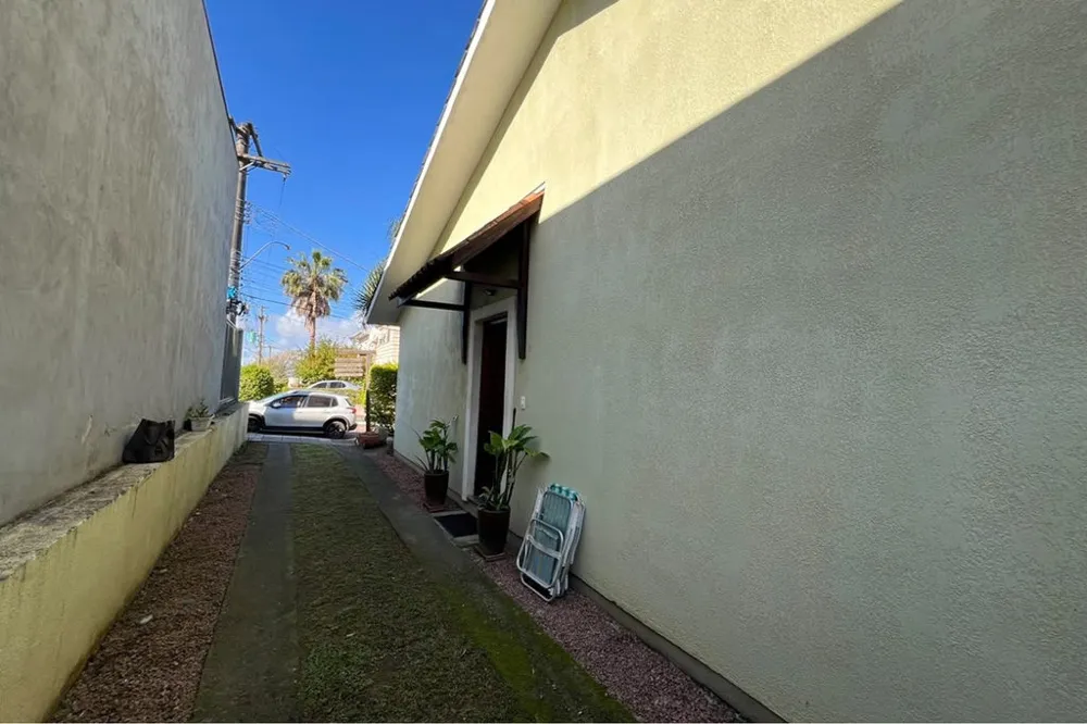 Casa em Condomínio para venda no bairro Lomba do Pinheiro em Porto Alegre