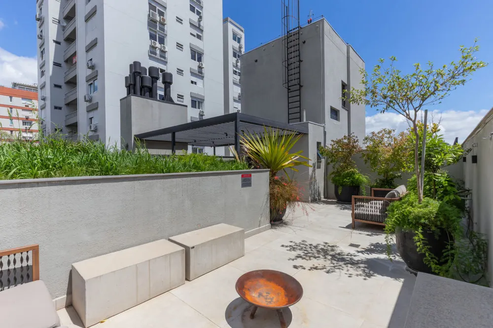 Apartamento para venda no bairro Moinhos de Vento em Porto Alegre