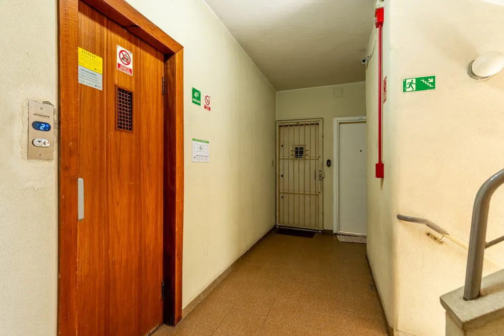 Apartamento para venda no bairro Bom Fim em Porto Alegre