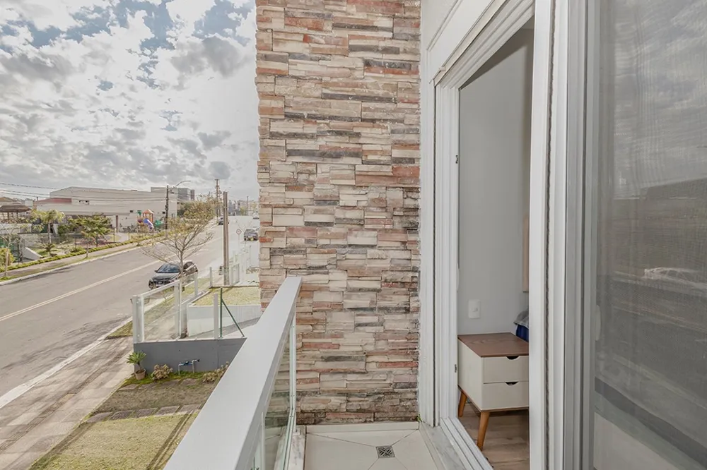 Casa em Condomínio para venda no bairro Lomba do Pinheiro em Porto Alegre