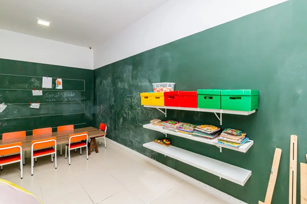 Apartamento para venda no bairro Passo da Areia em Porto Alegre