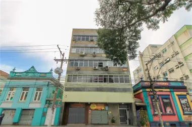 Sala para venda no bairro Floresta em Porto Alegre