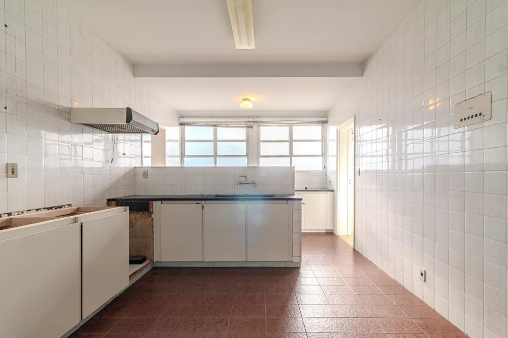 Apartamento para venda no bairro Moinhos de Vento em Porto Alegre
