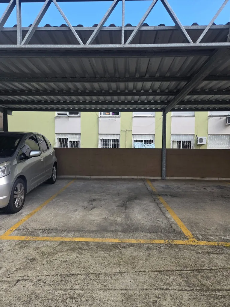 Apartamento para venda no bairro Partenon em Porto Alegre