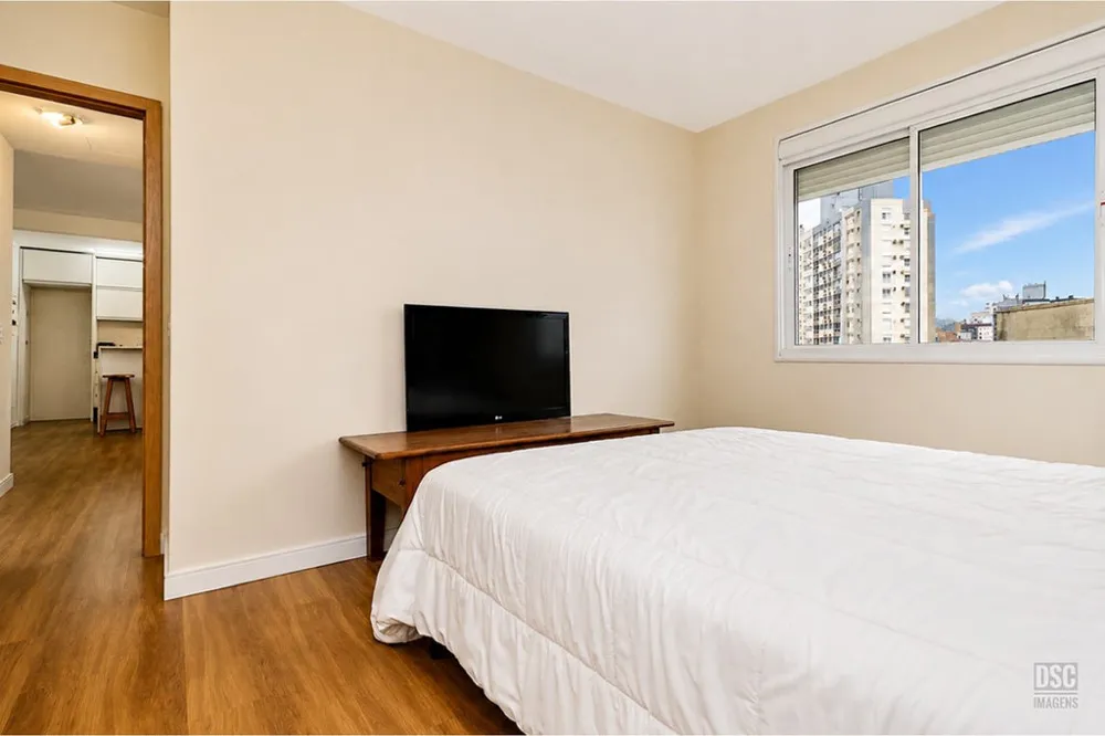 Apartamento para venda no bairro Passo da Areia em Porto Alegre
