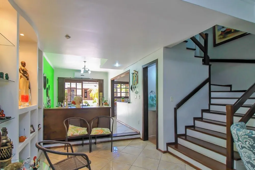 Casa para venda no bairro Cavalhada em Porto Alegre