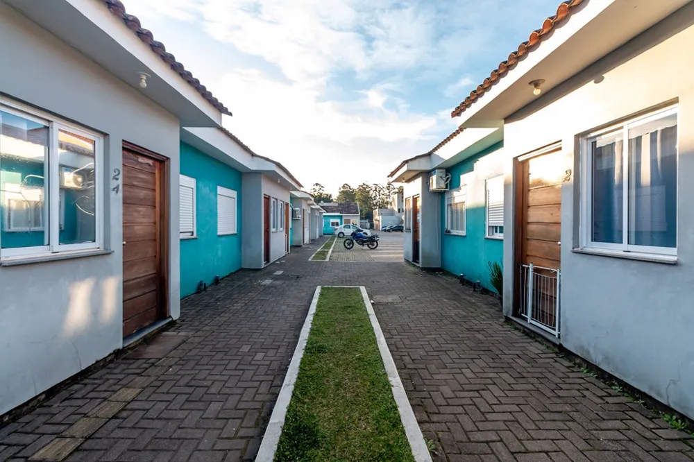 Casa em Condomínio para venda no bairro Ponta Grossa em Porto Alegre