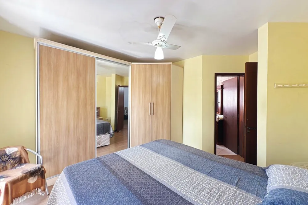 Casa para venda no bairro Ipanema em Porto Alegre