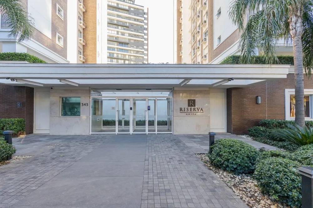 Apartamento para venda no bairro Passo da Areia em Porto Alegre
