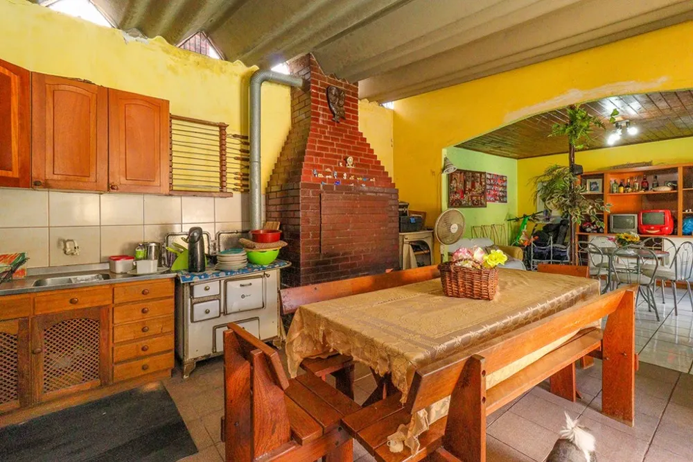 Casa para venda no bairro Rubem Berta em Porto Alegre