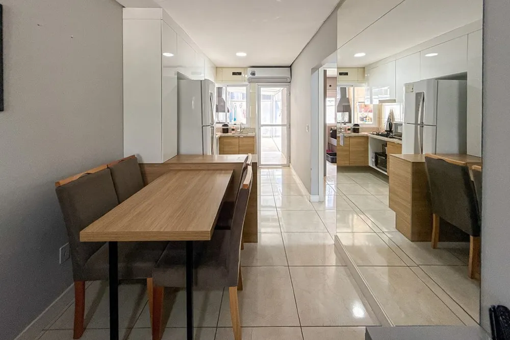 Casa para venda no bairro Igara em Canoas