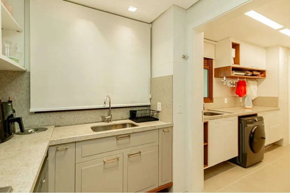 Apartamento para venda no bairro Menino Deus em Porto Alegre