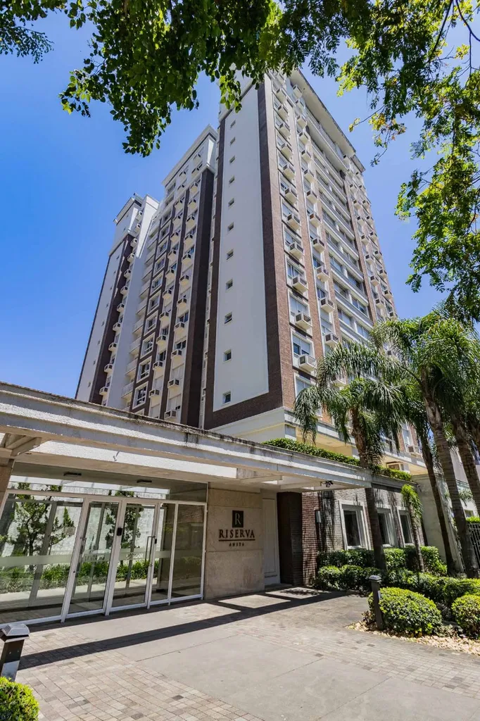 Apartamento para venda no bairro Passo da Areia em Porto Alegre