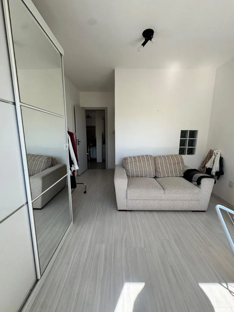Casa para venda no bairro Menino Deus em Porto Alegre