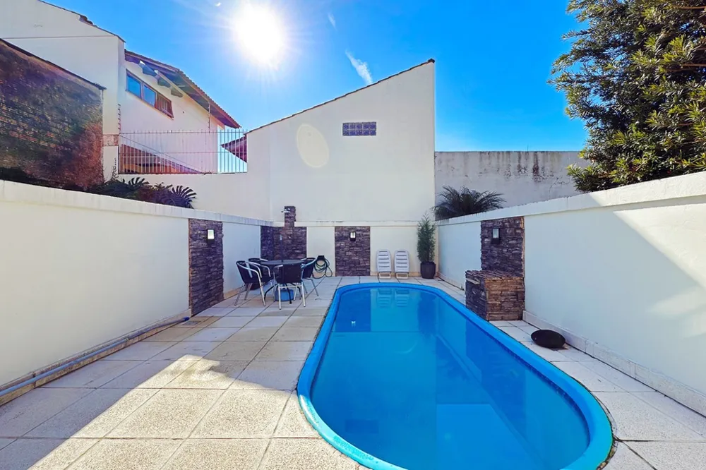 Casa em Condomínio para venda no bairro Ipanema em Porto Alegre