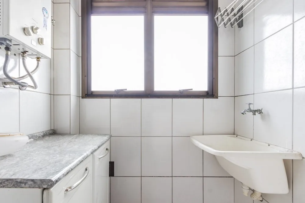Apartamento para venda no bairro Partenon em Porto Alegre
