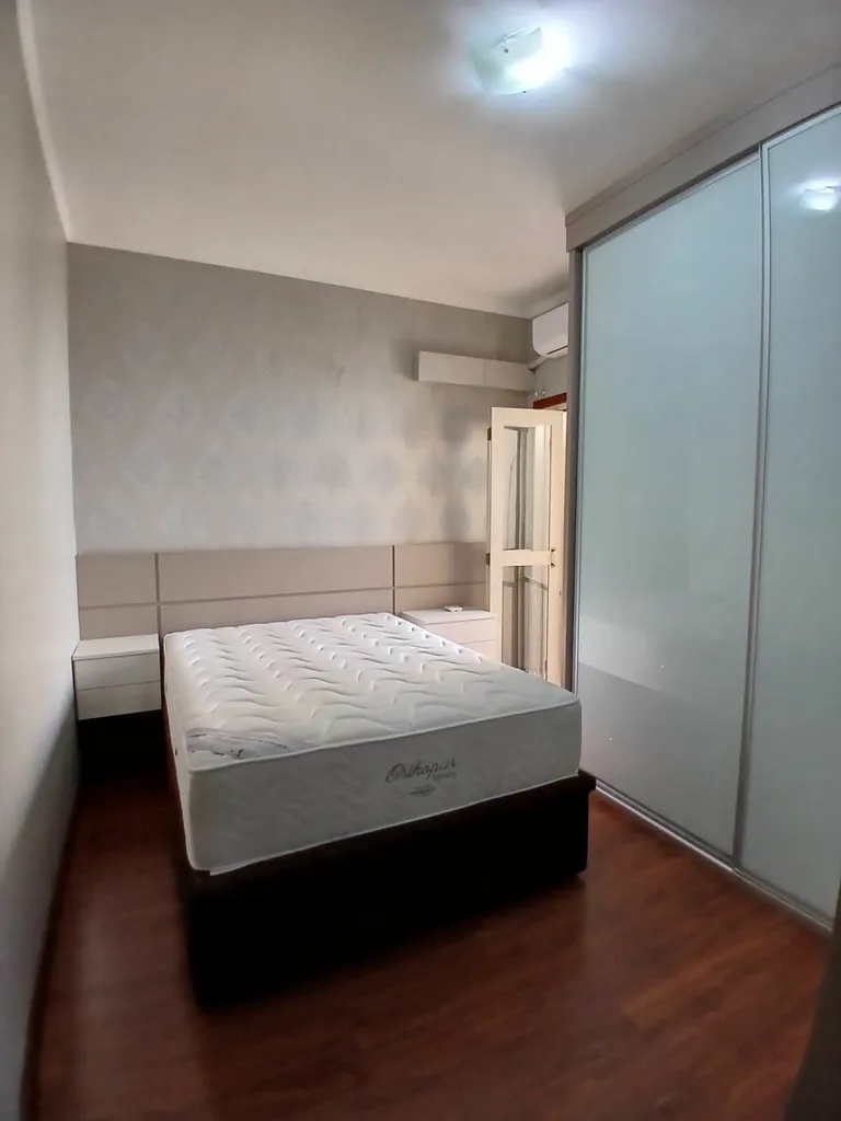 Apartamento para venda no bairro Independência em Porto Alegre