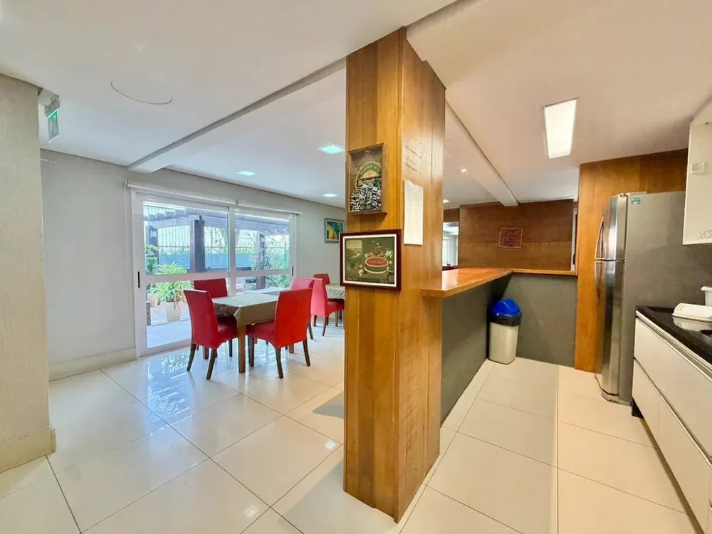 Apartamento para venda no bairro Petrópolis em Porto Alegre
