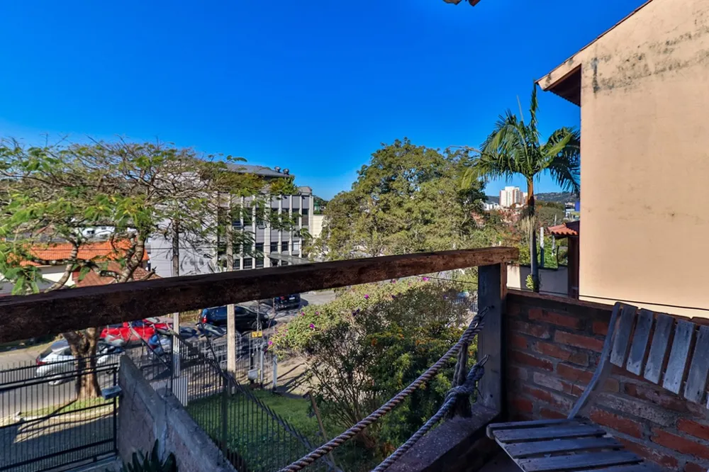 Casa para venda no bairro Bom Jesus em Porto Alegre